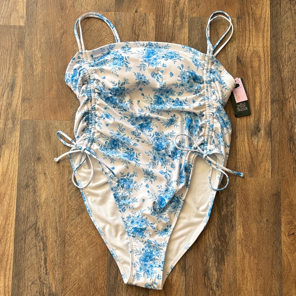Wild Fable Blue and White Floral Extra High Leg Cheeky One Piece Swimsuit XL New